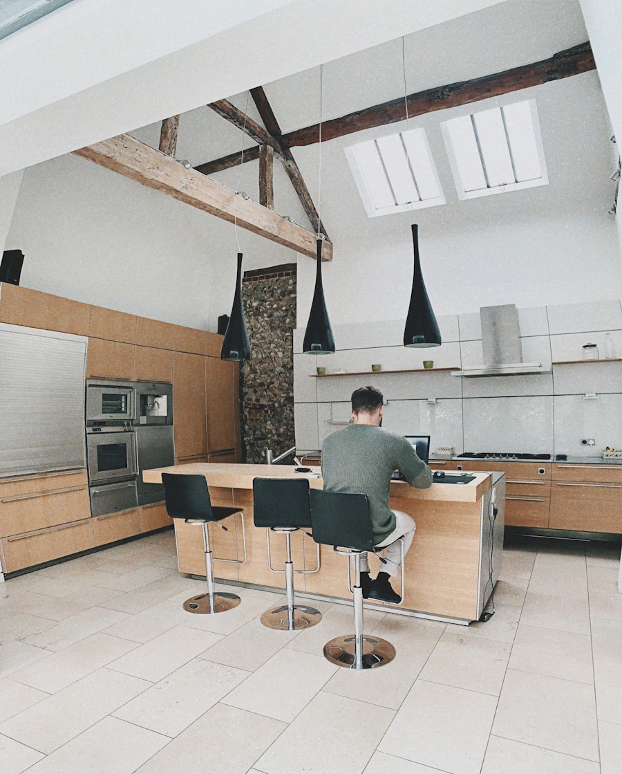 Photo brown kitchen