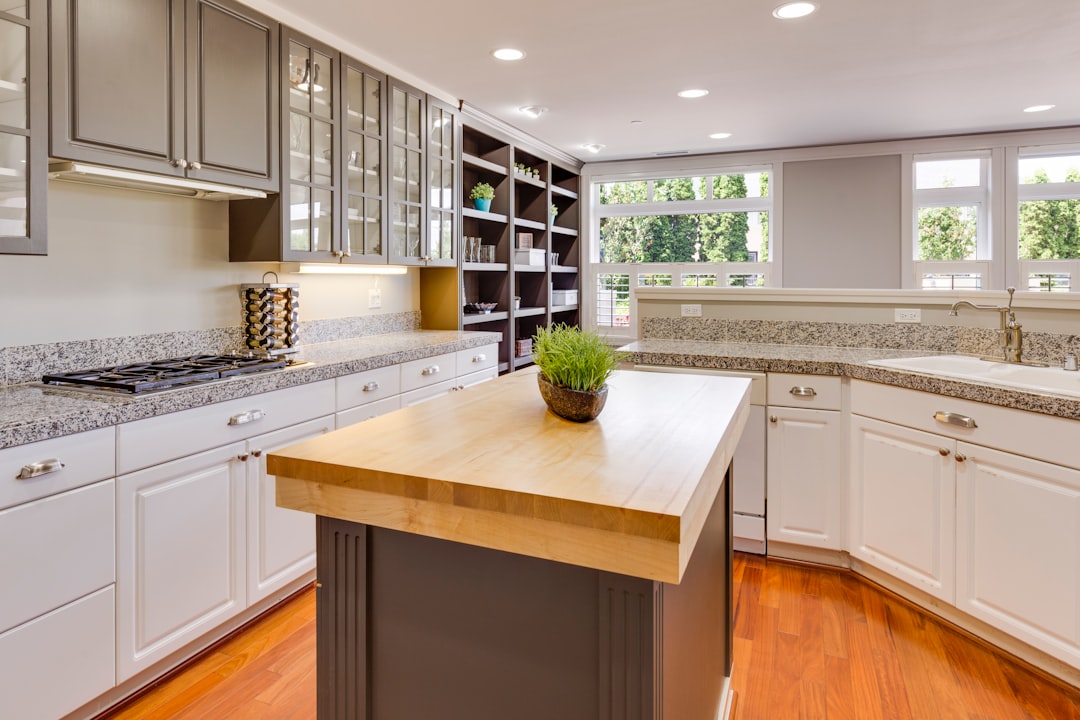 Photo Modern kitchen cabinet