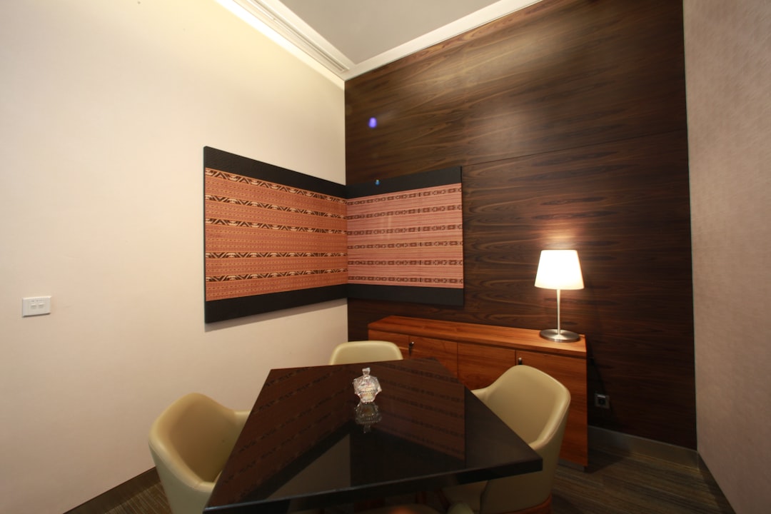 Photo Corner cabinet
