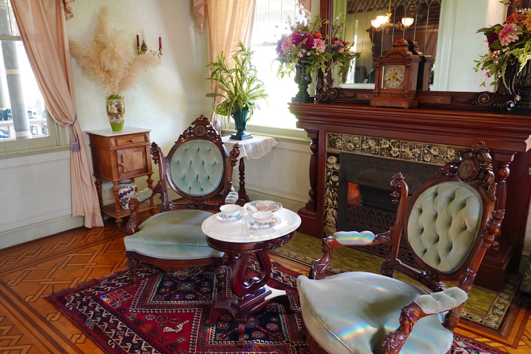 Photo Corner chair