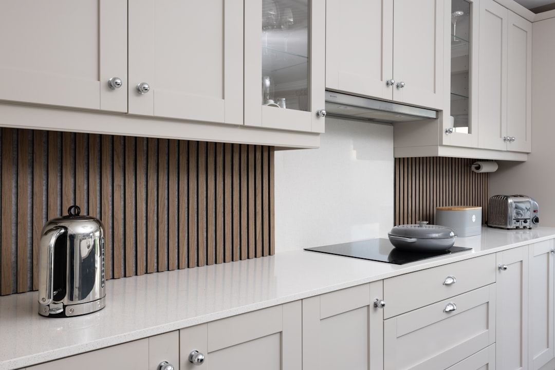 Photo Kitchen cabinets