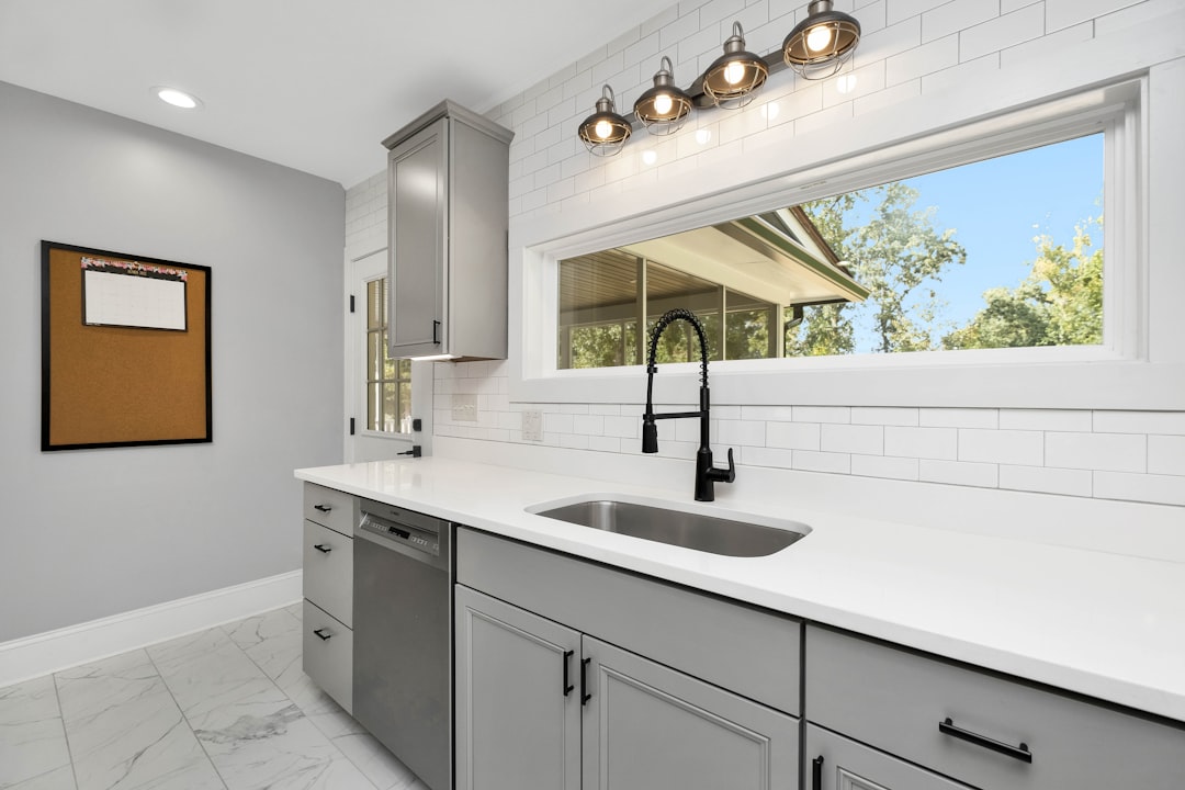 Photo Modern kitchen cabinets
