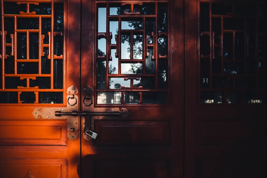 Photo Rustic kitchen cabinet