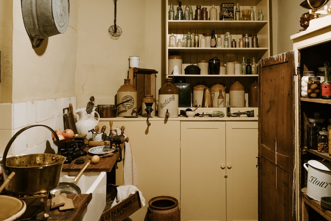 Photo Vintage kitchen cabinet