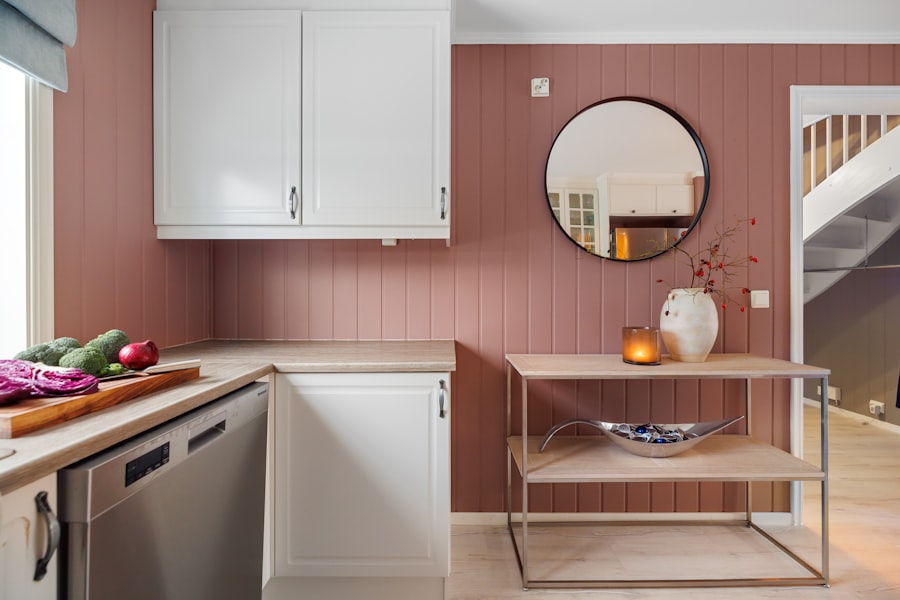Photo Colorful kitchen cabinets