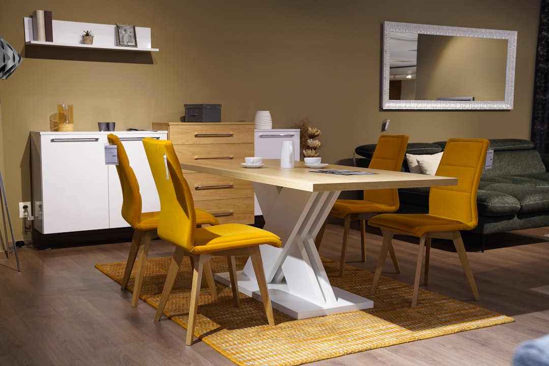 Photo ikea kitchen table with chairs