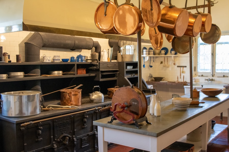Photo antique kitchen furniture